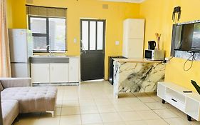 Genesis Guesthouze